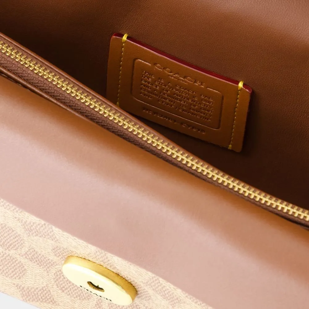Tabby 26 Shoulder Bag