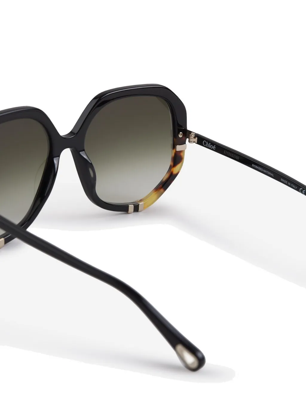 Oversized Frame Sunglasses