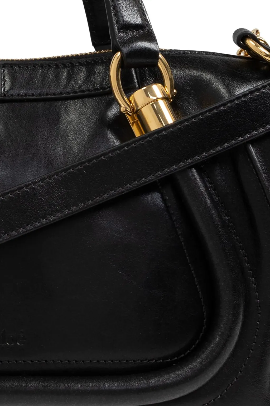 Paraty 24 Small Shoulder Bag