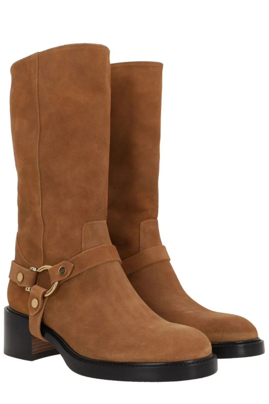 Round-Toe Boots