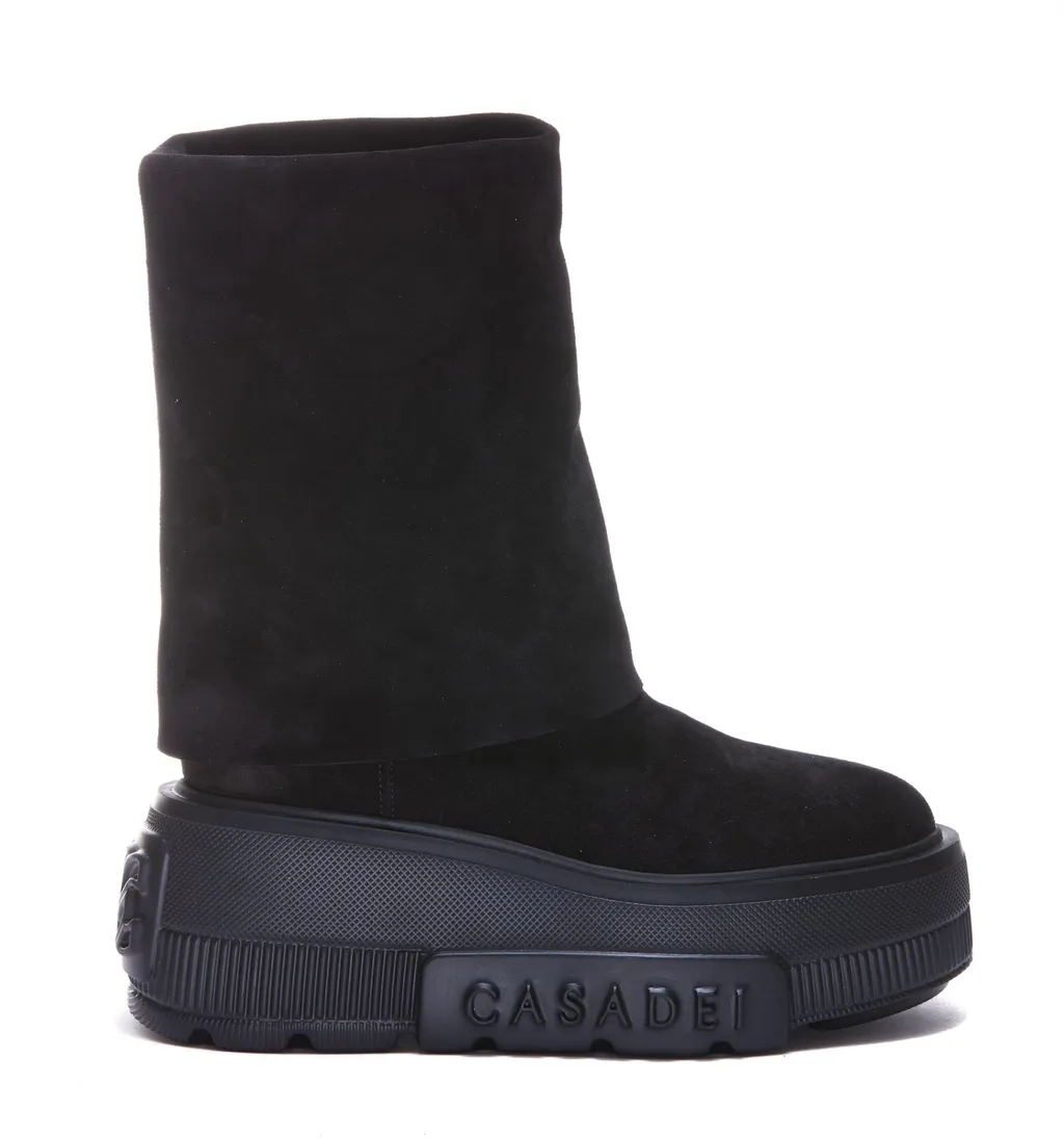 Nexus Boots