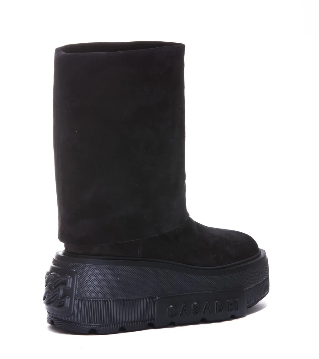 Nexus Boots