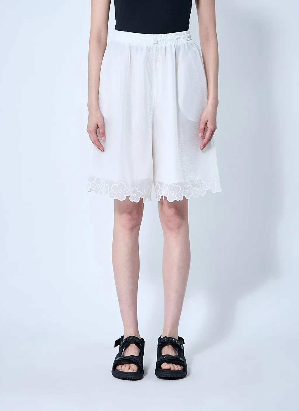 Arya Lace Trim Shorts