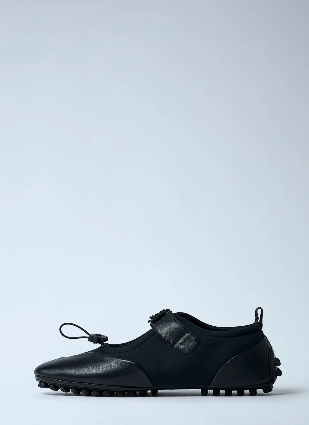 Sporty Mary Jane Flat Shoes