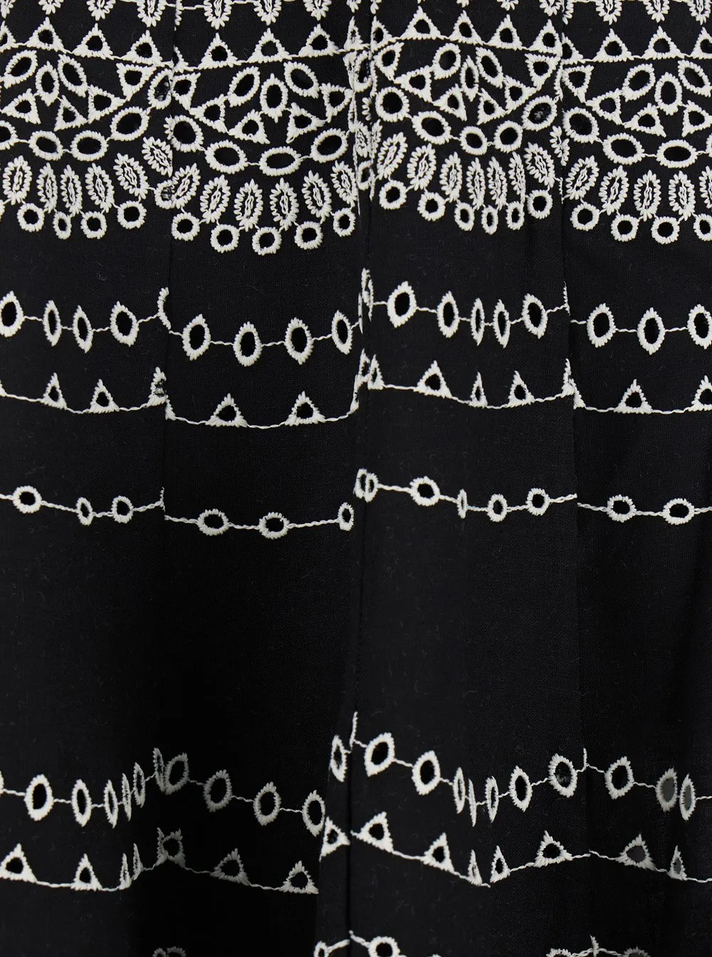 Livvy Midi Skirt With Scallop Embroidery