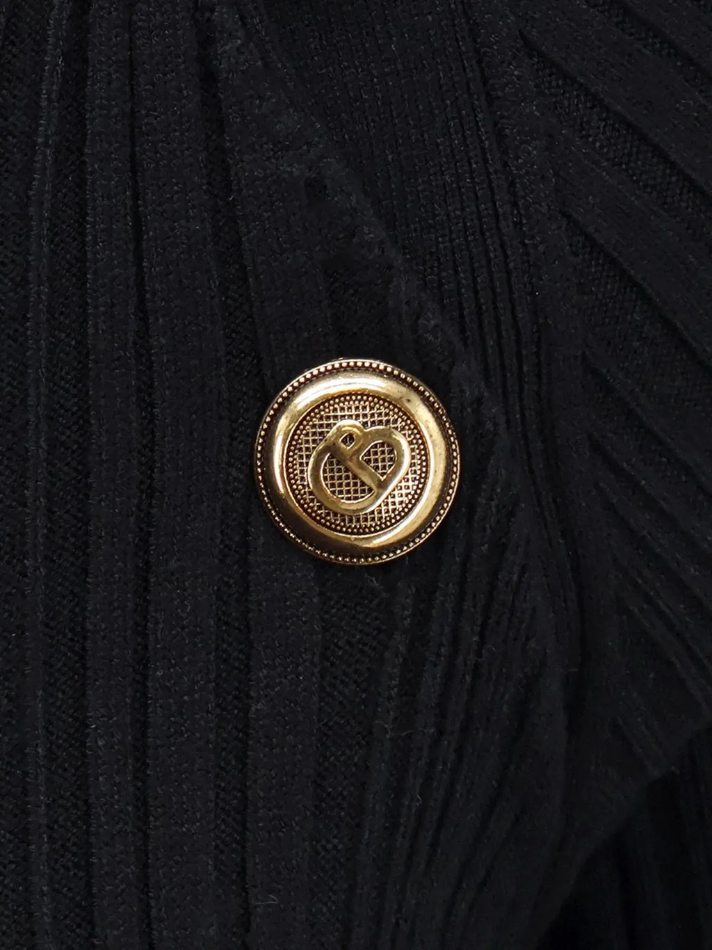 Ribbed Button Knitwear