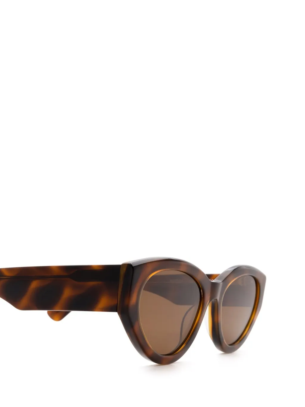 06 Cat Eye Frame Sunglasses