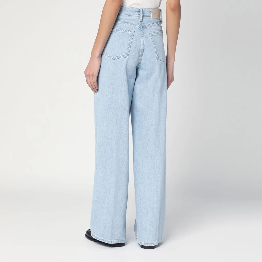 Wide-Leg Jeans