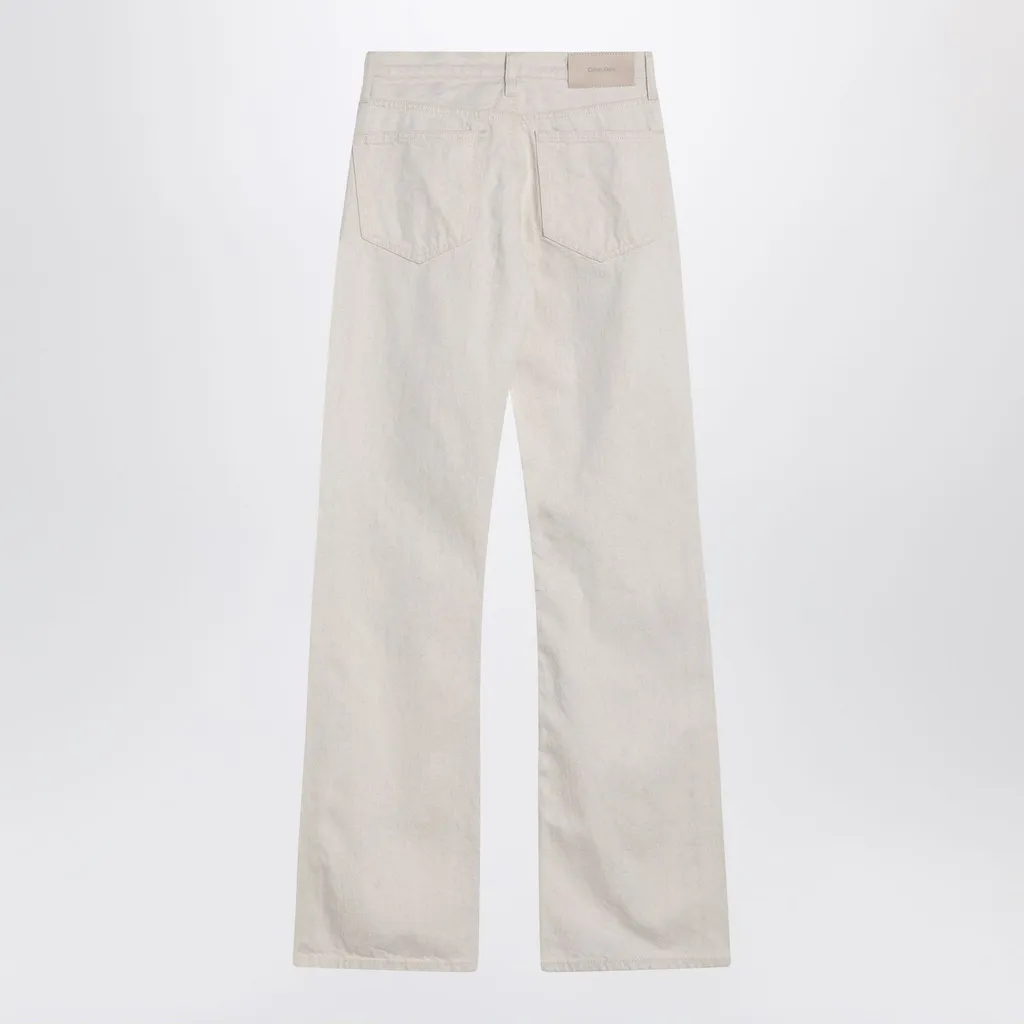 Wide-Leg Jeans