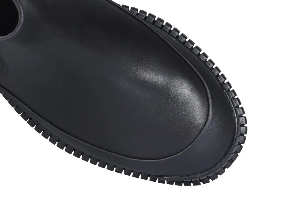 Pix Round Toe Ankle Boots