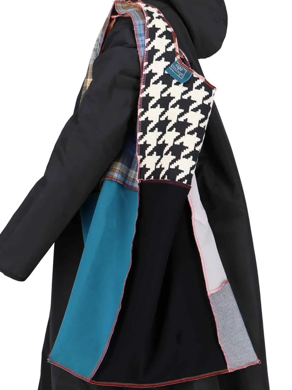 Middle Camelia Logo Printed Coat