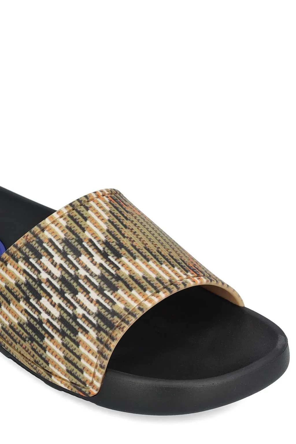 Check Pattern Slip-On Slides