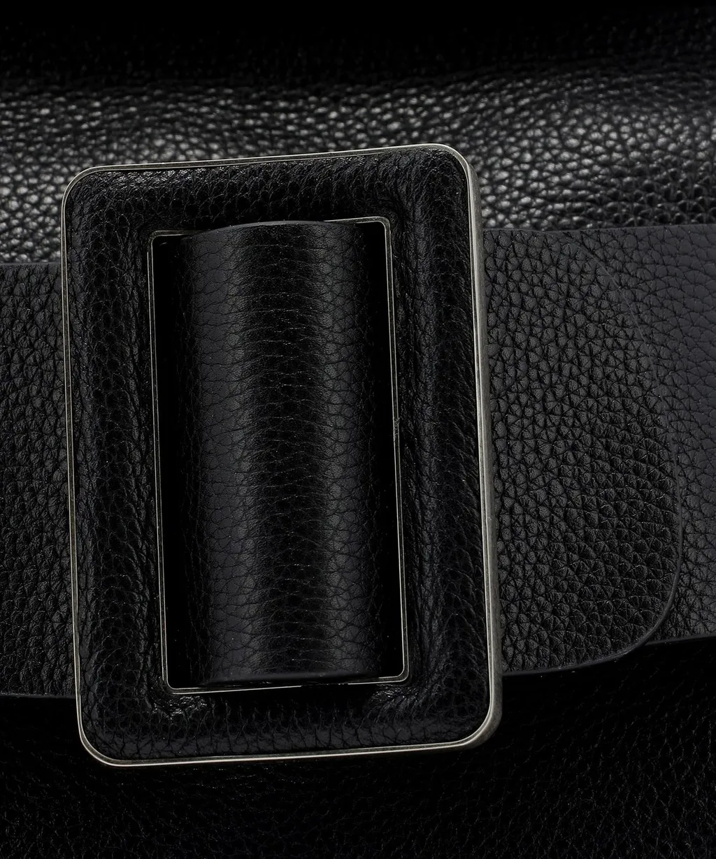 Karl 24 Shoulder Bag