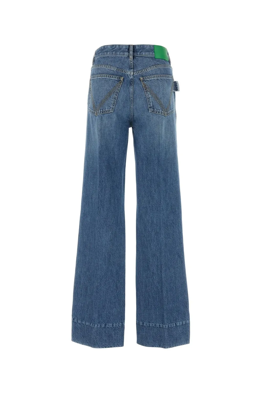 Buttoned Wide-Leg Jeans