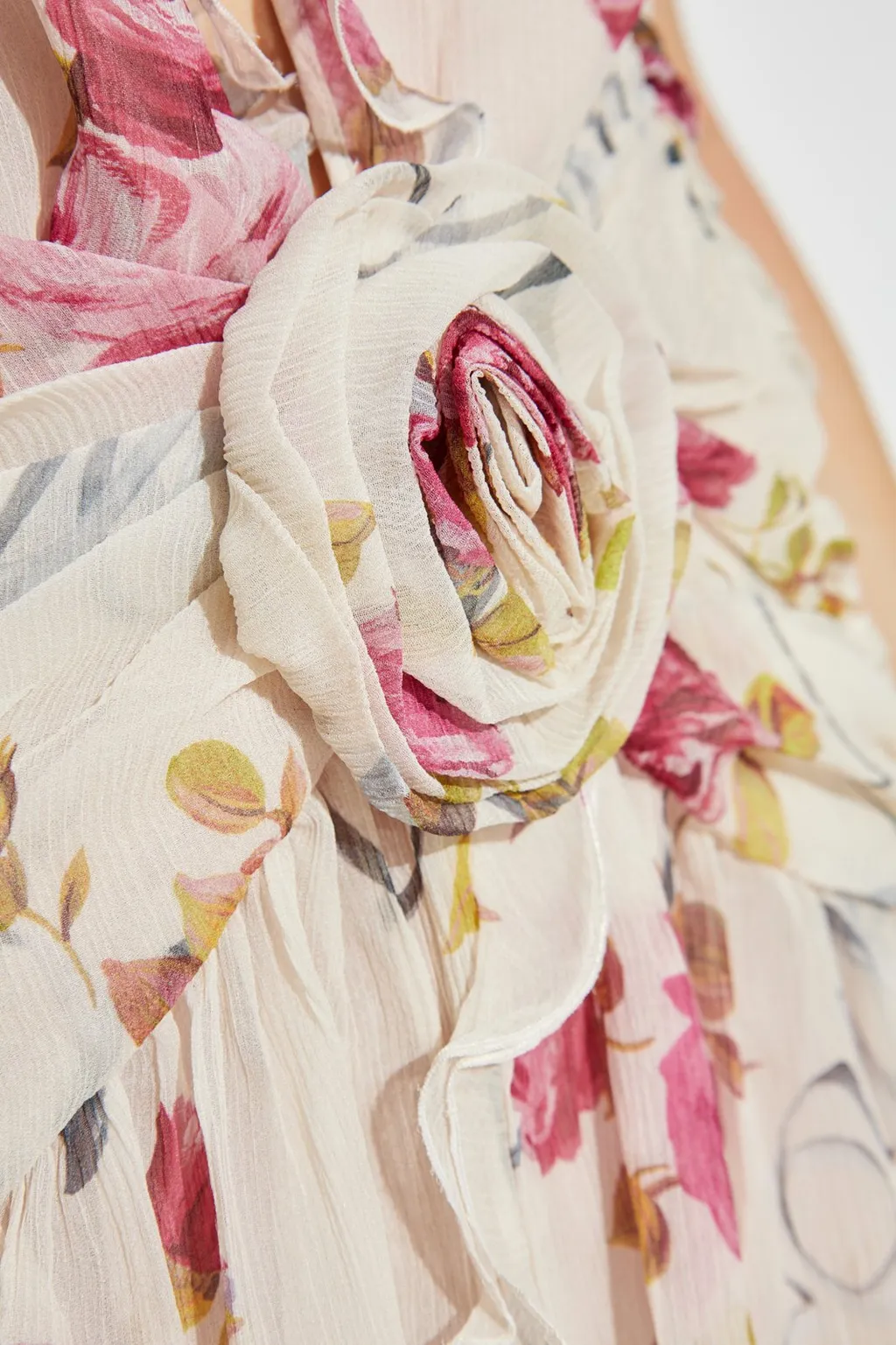 Ruffled Rose Decorated One-Shoulder Dress