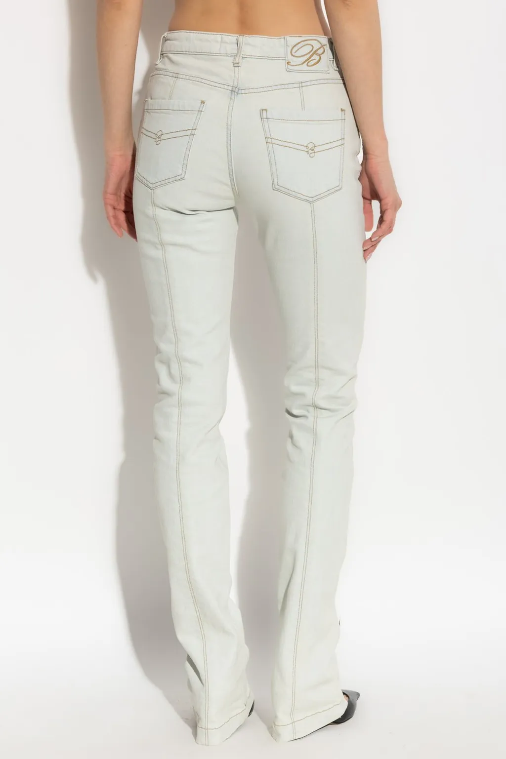 Jeans With Flare Legs