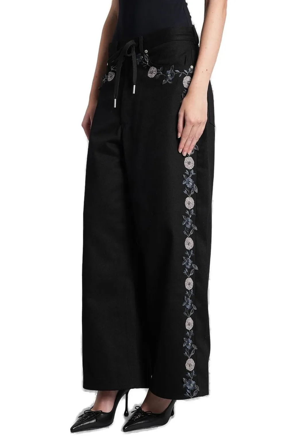 Embroidered Wide-Legged Pants