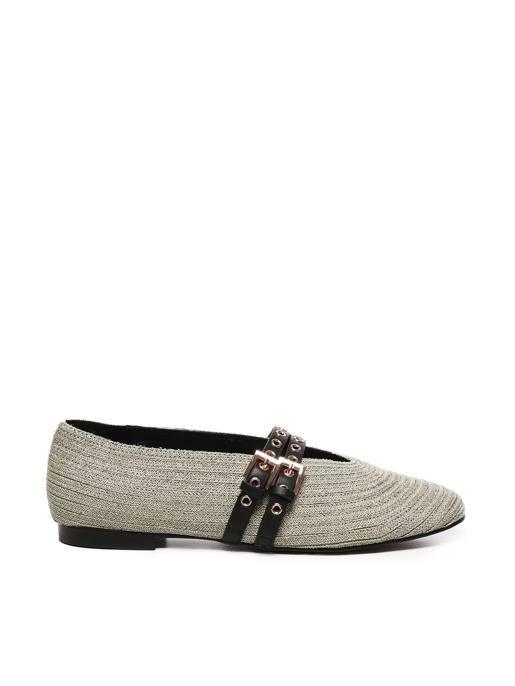 Buckled Tapered Flat Shoes
