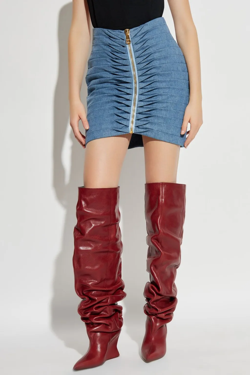 Dart Detailed Zip-Up Denim Skirt