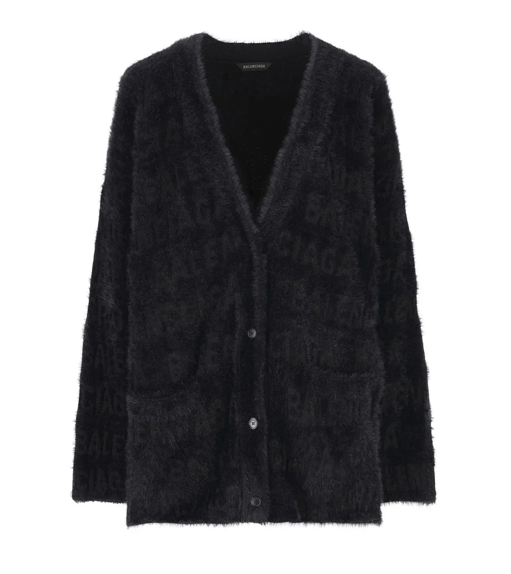 V-Neck Oversized Knit Cardigan