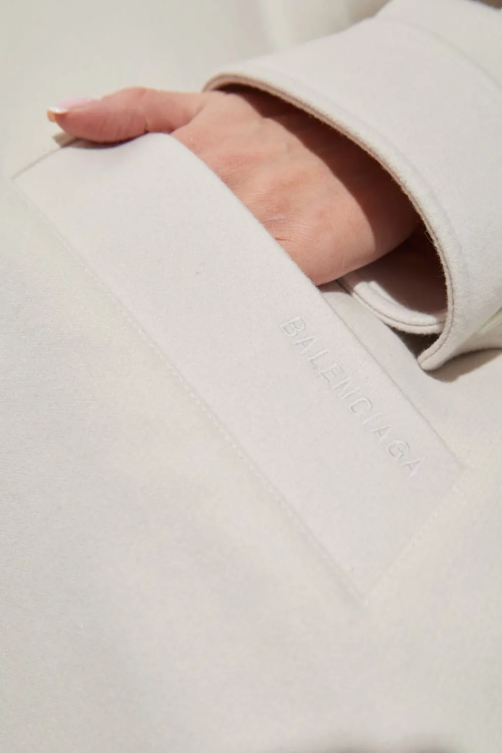Long-Sleeved Knit Shirt