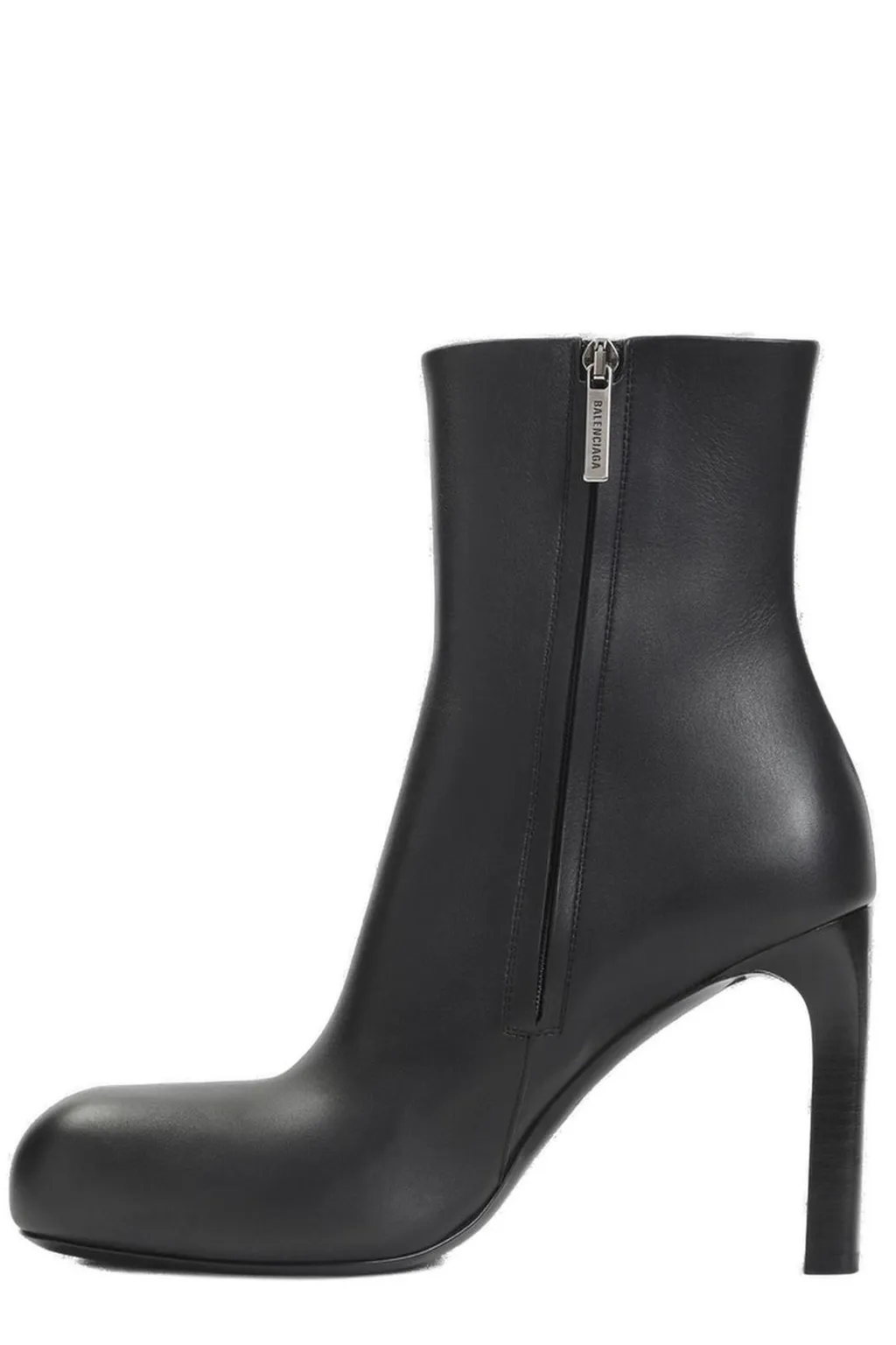 Round-Toe Boots