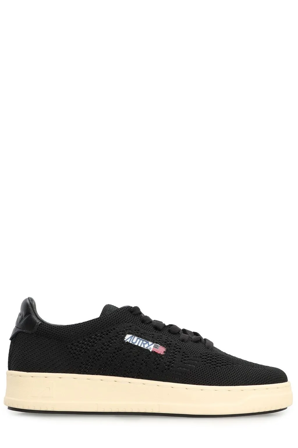 Easeknit Medalist Low Sneakers