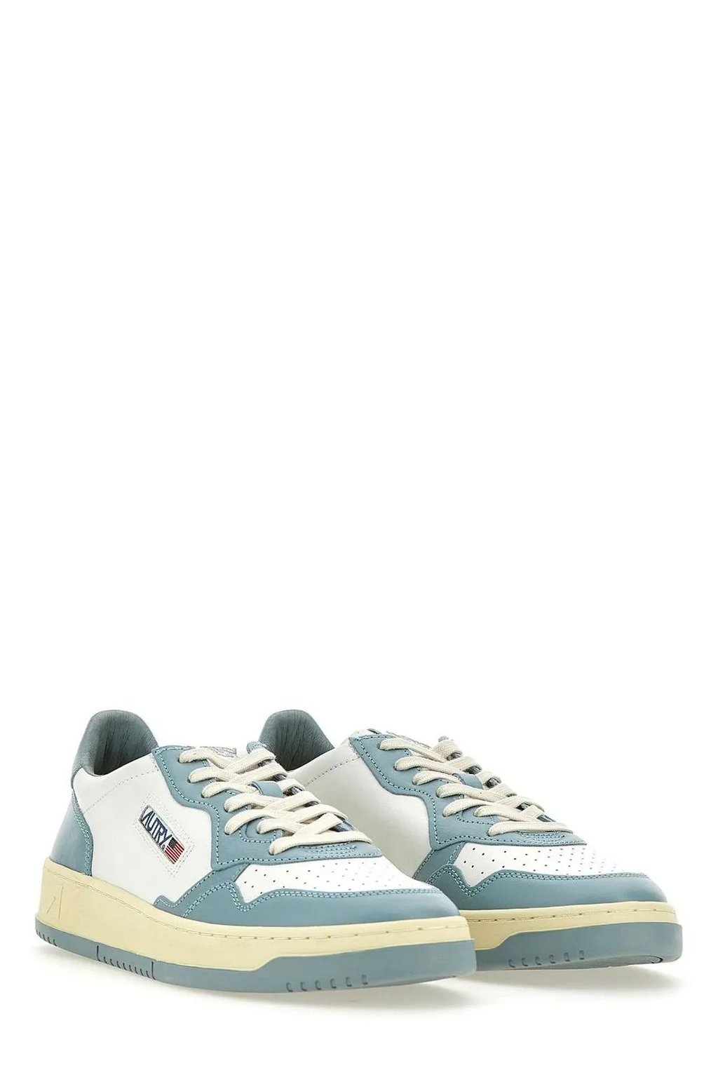 Medalist Low-Top Sneakers