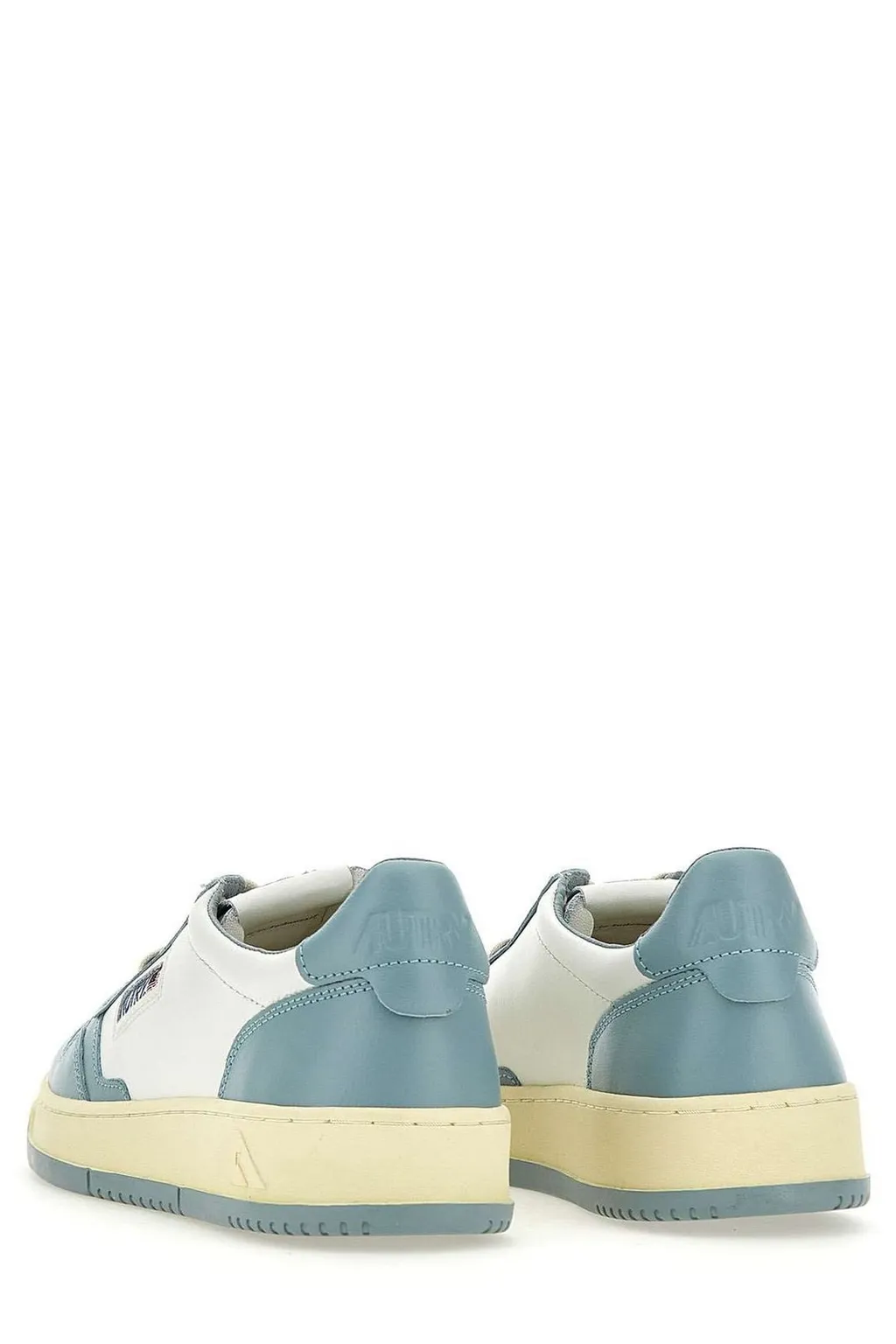 Medalist Low-Top Sneakers