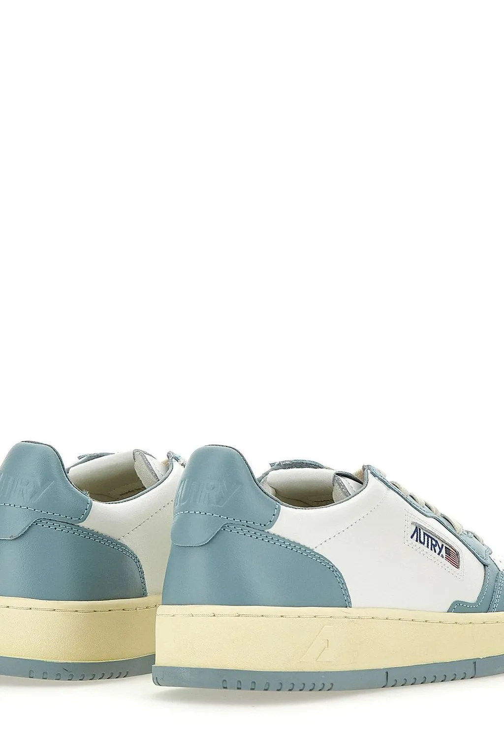 Medalist Low-Top Sneakers