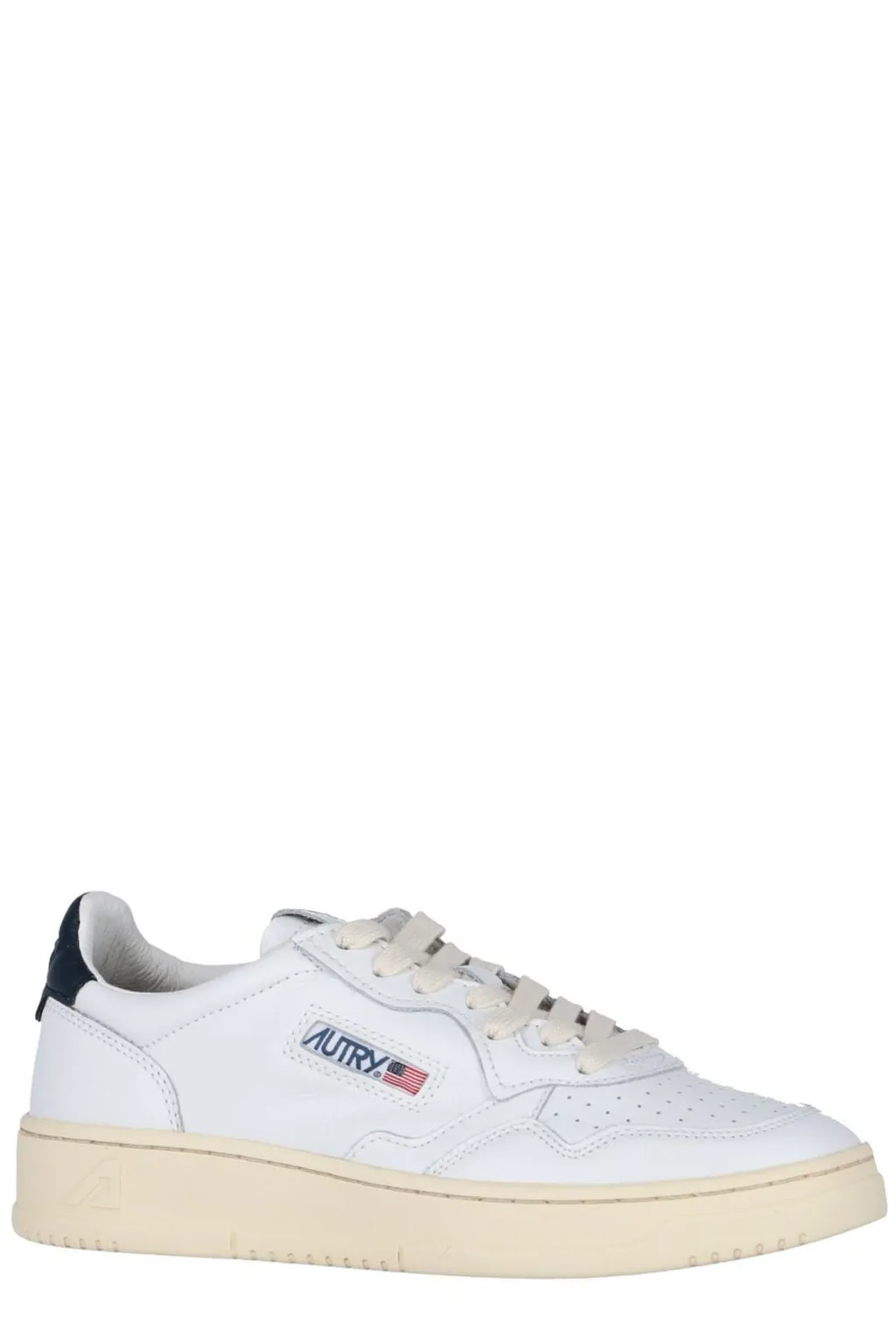 Medalist Low Sneakers