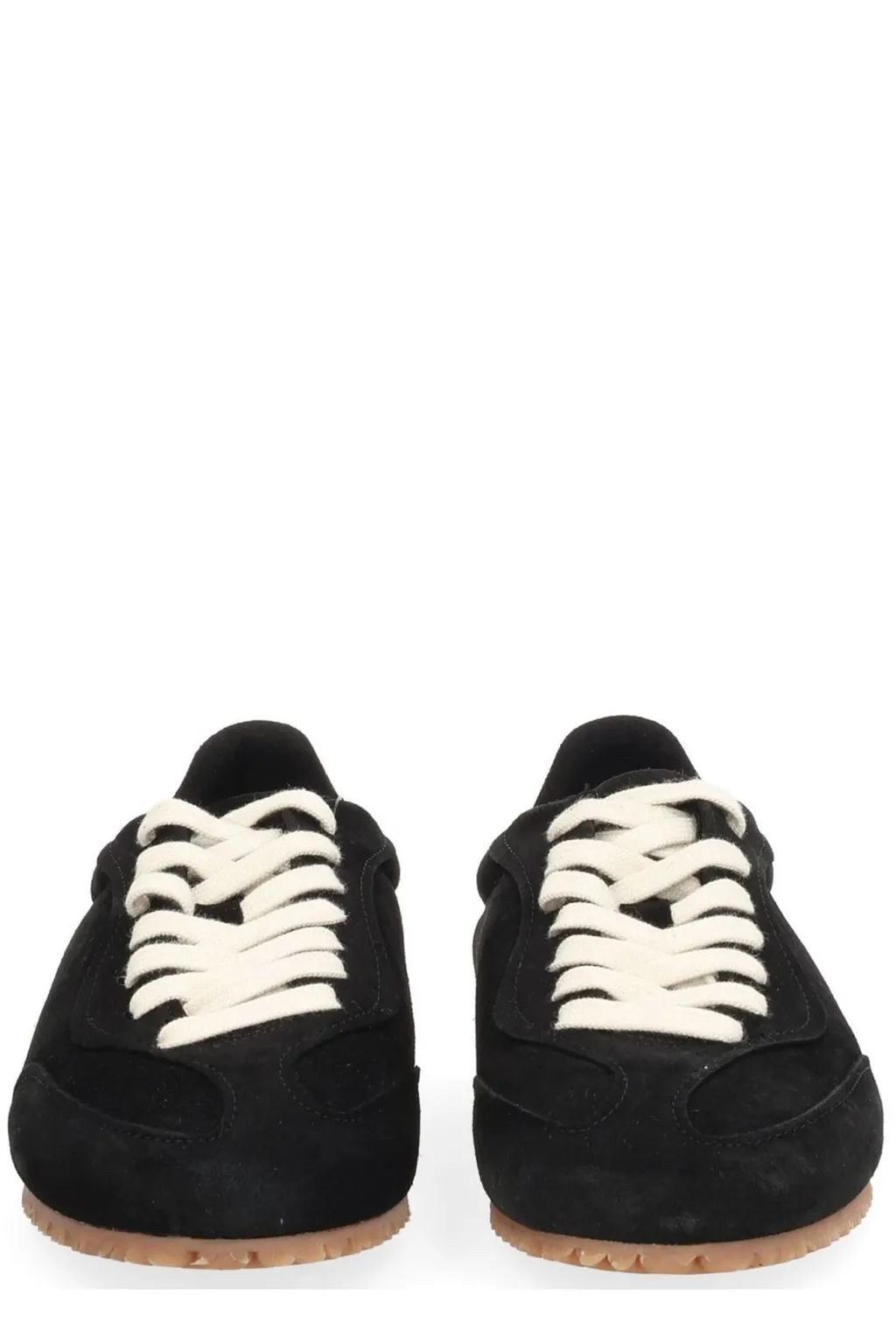 Daze Runner Round Toe Lace-Up Sneakers