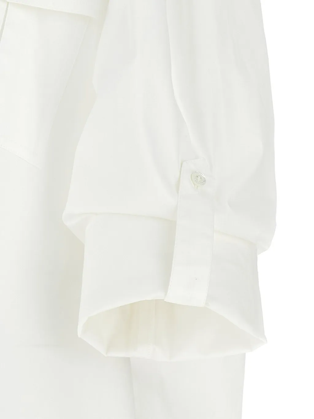 Buttoned Long-Sleeved Shirt