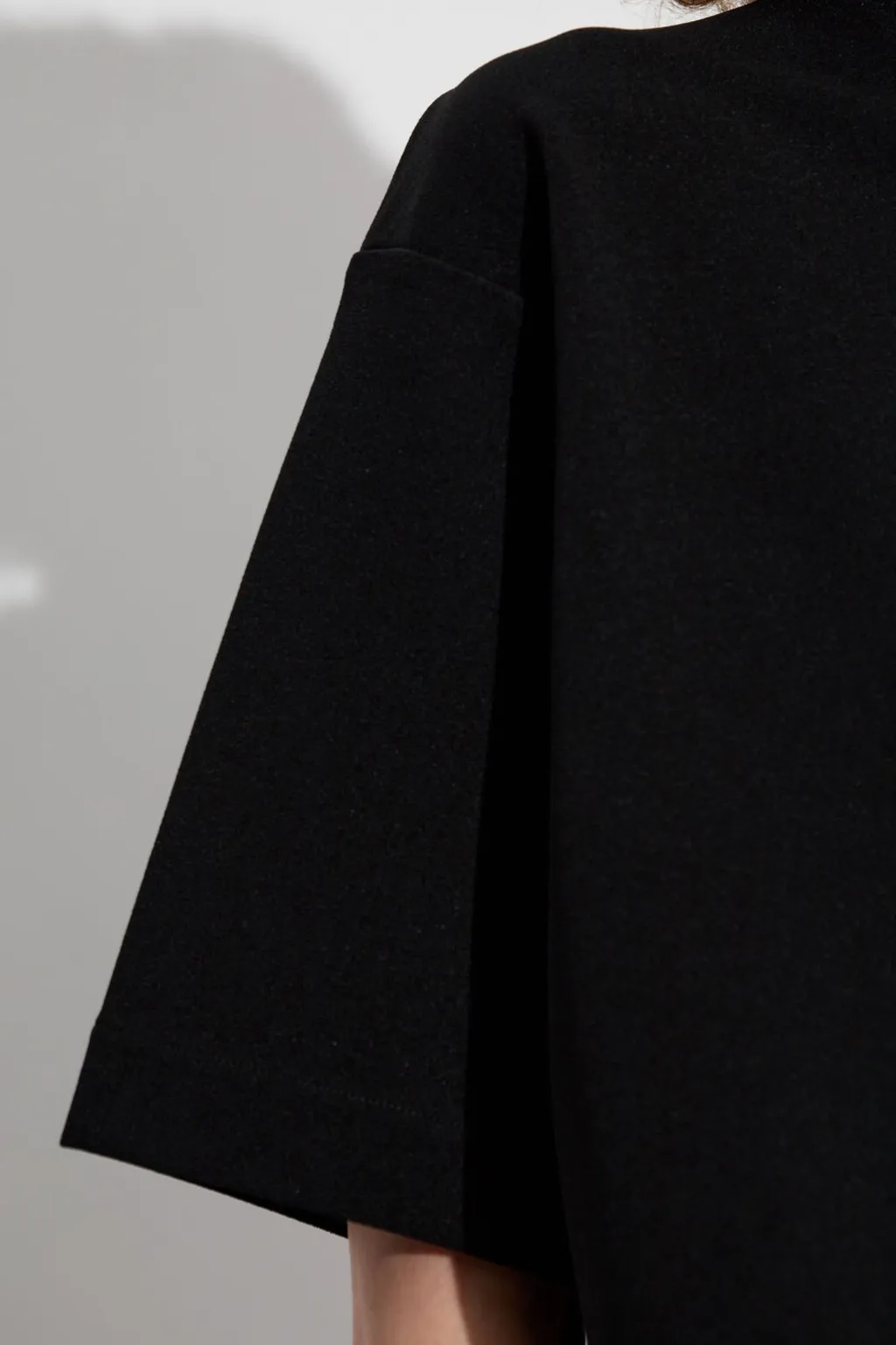 Dani Zip-Back Top