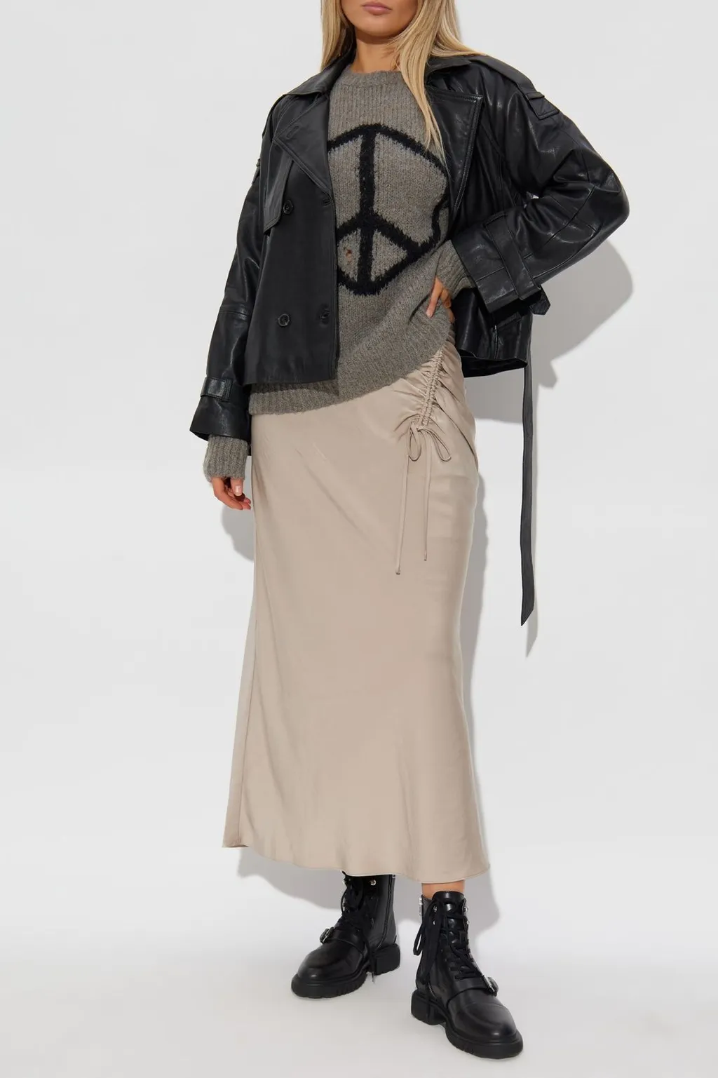Message Distressed Knitwear