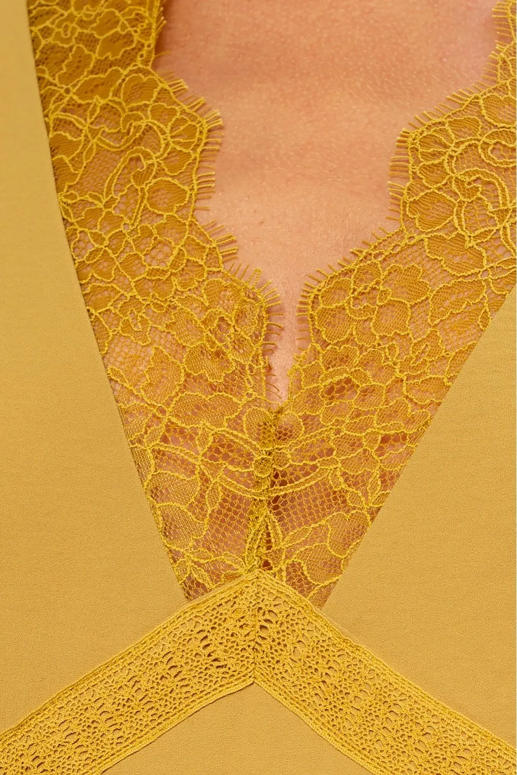 Lace Detail Maxi Dress
