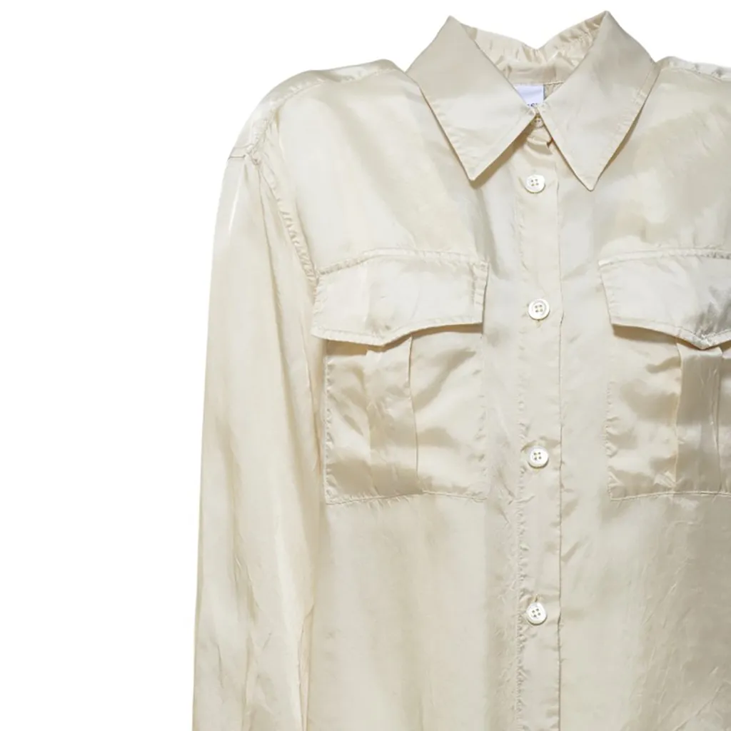 Long-Sleeved Curved Hem Shirt