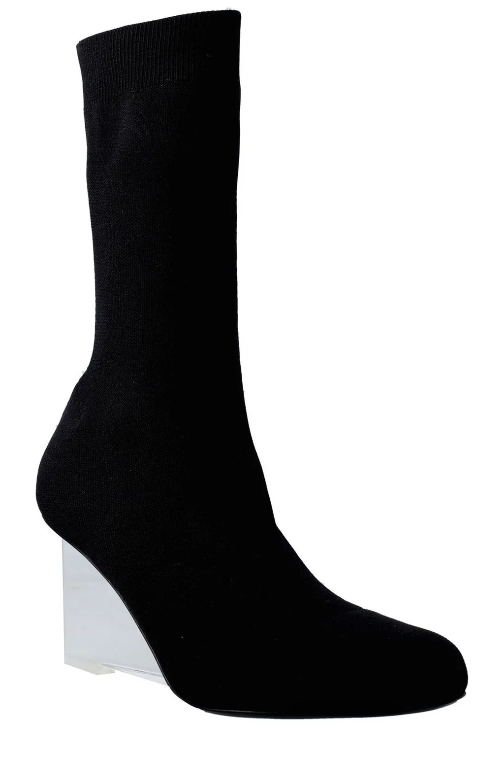 Knitted Round-Toe Boots