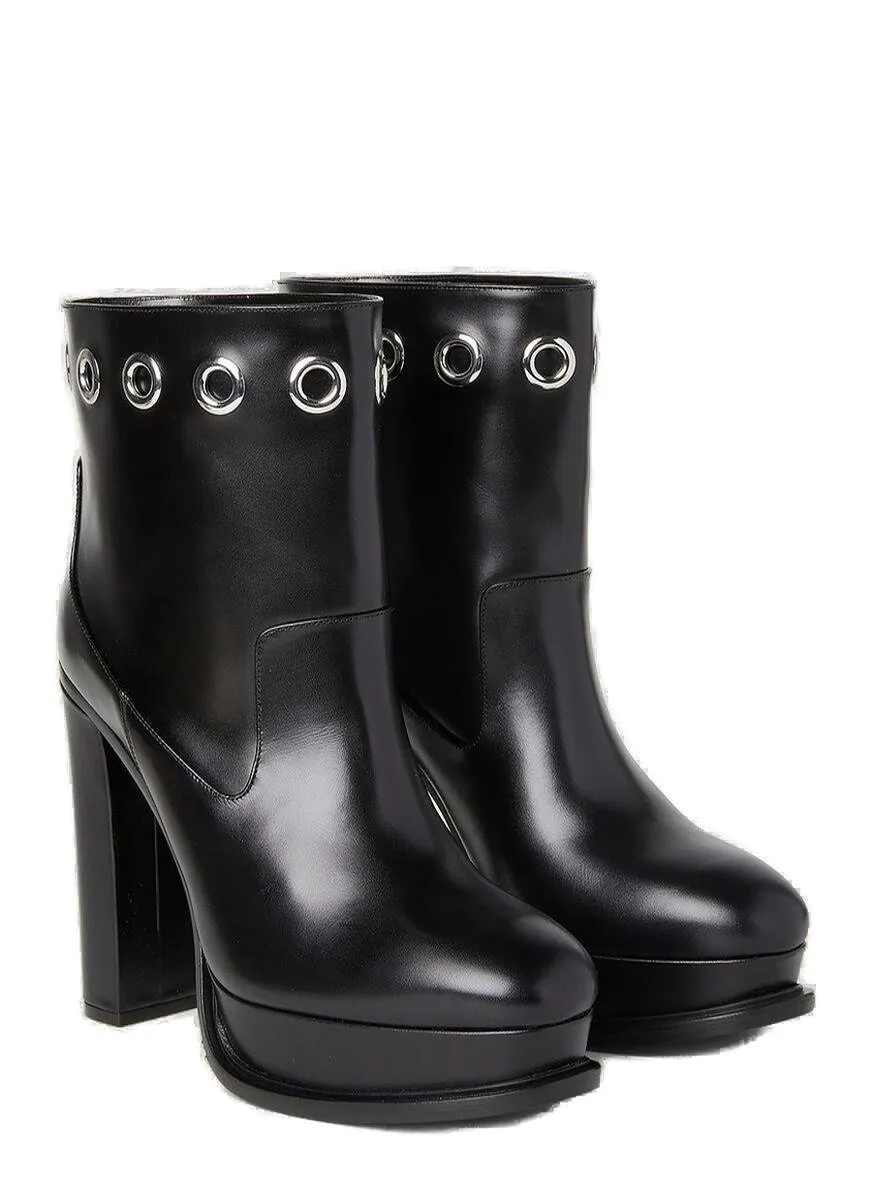 Eyelet Detailed Platform Boots