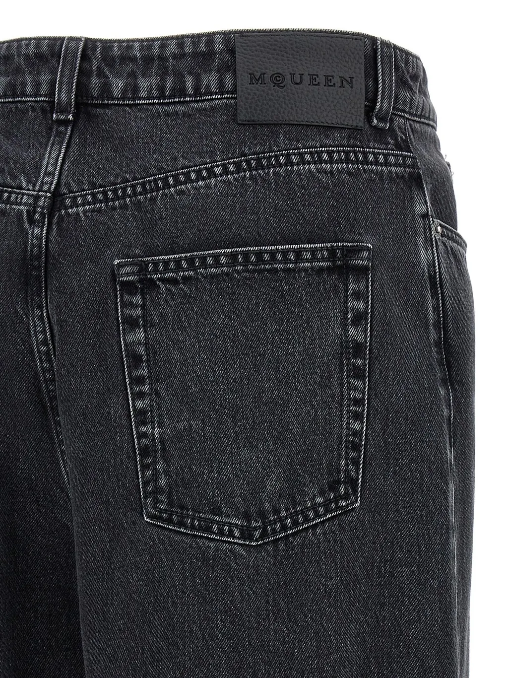 Wide-Leg Jeans