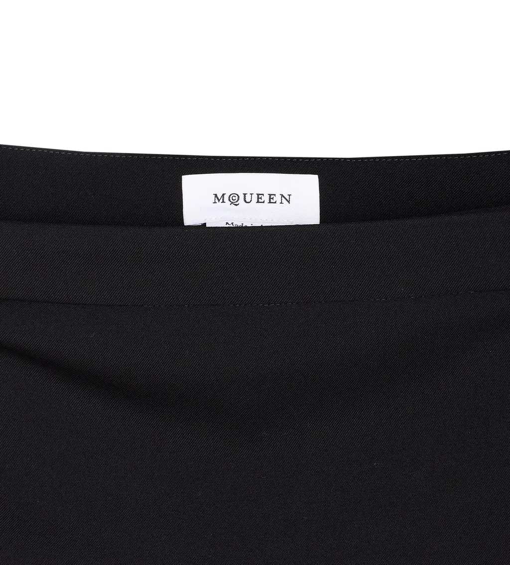 Lace Detailed Mini Skirt