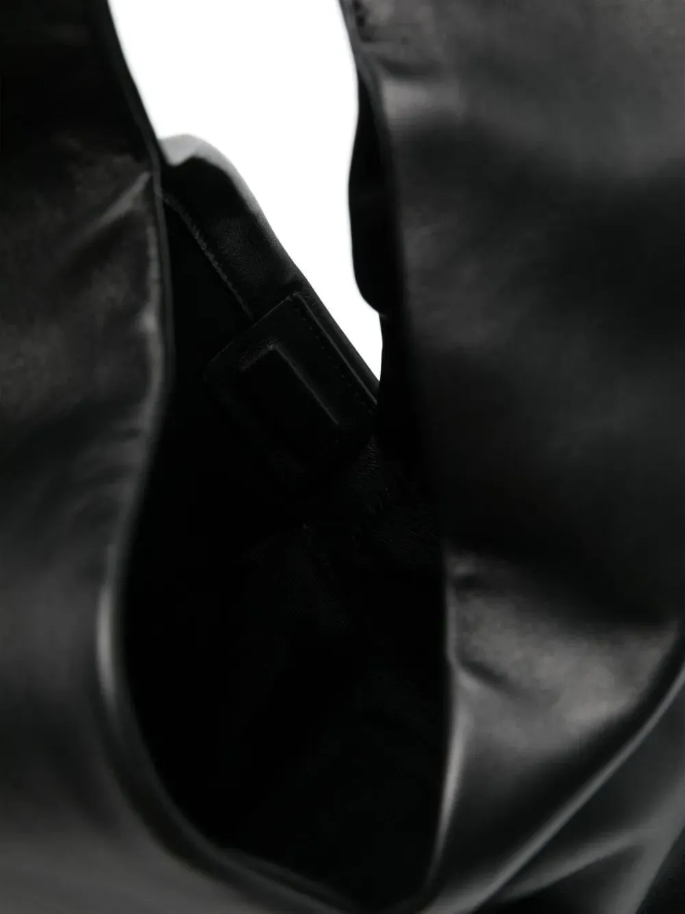 Ora Shoulder Bag