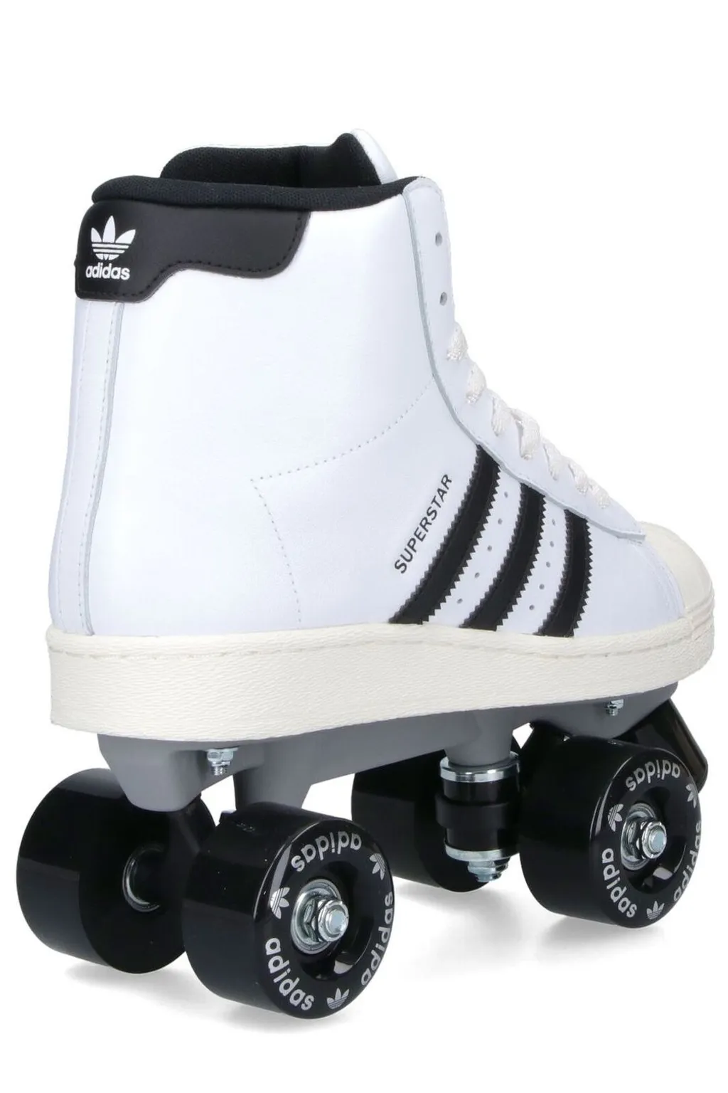 Superstar 82 Roller Skate