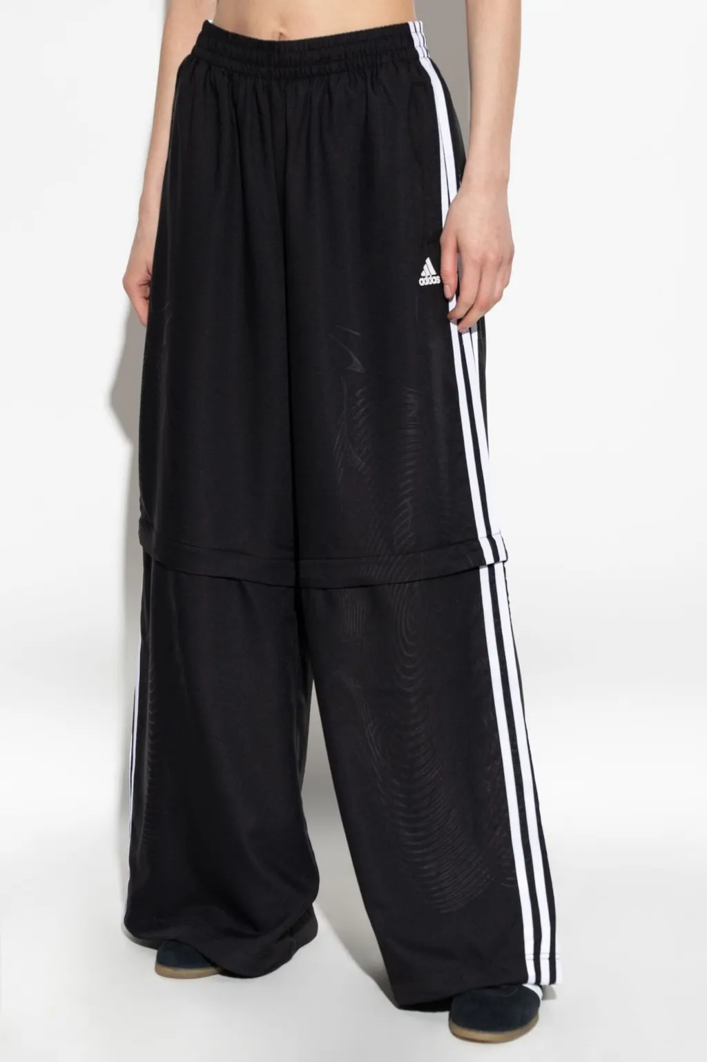 Detachable-Legs 3-Stripes Sweatpants
