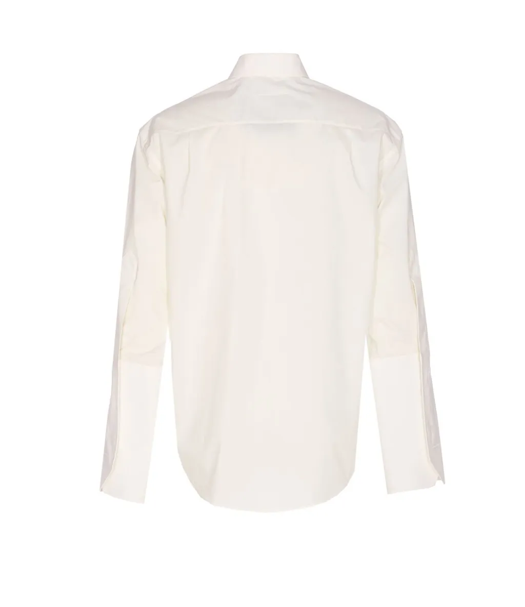 Long-Sleeved Buttoned Shirt