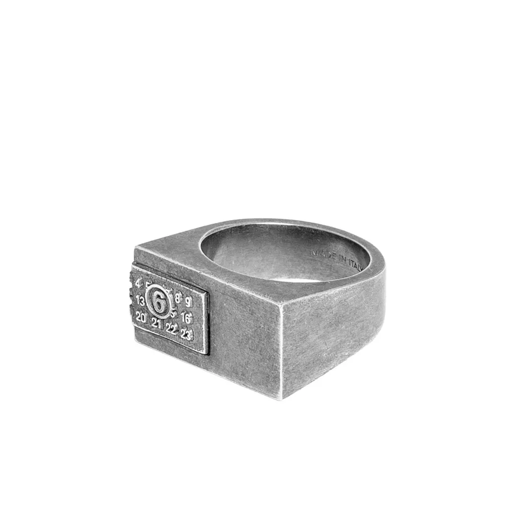 Logo Engraved Numbers-Motif Ring