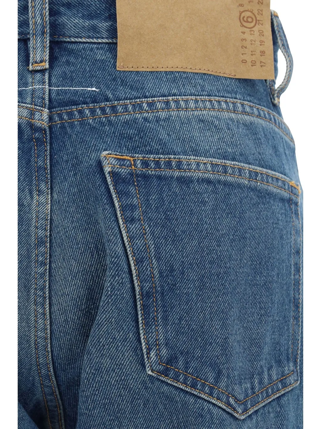 Low-Rise Wide-Leg Jeans