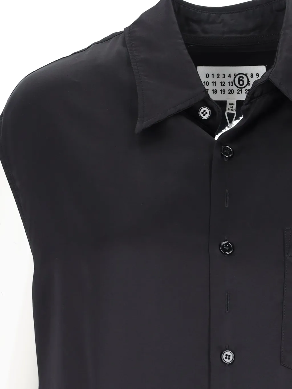 Cut Out Detailed Sleeveless Shirt
