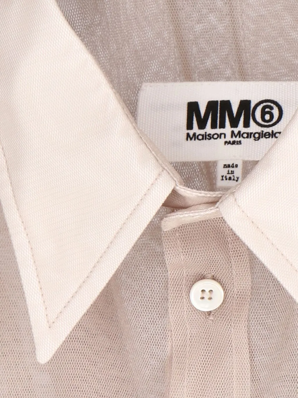 Buttoned Long-Sleeved Shirt
