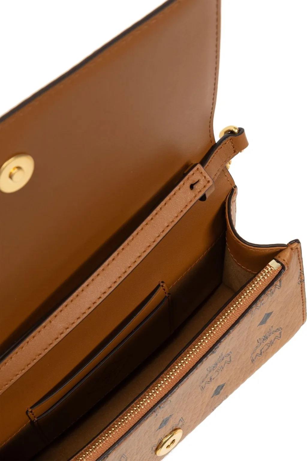 Logo-Engraved Chain-Linked Shoulder Bag